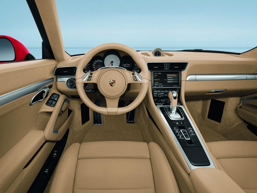  Porsche 911 Carrera 2011 года  (фото 2 из 47)